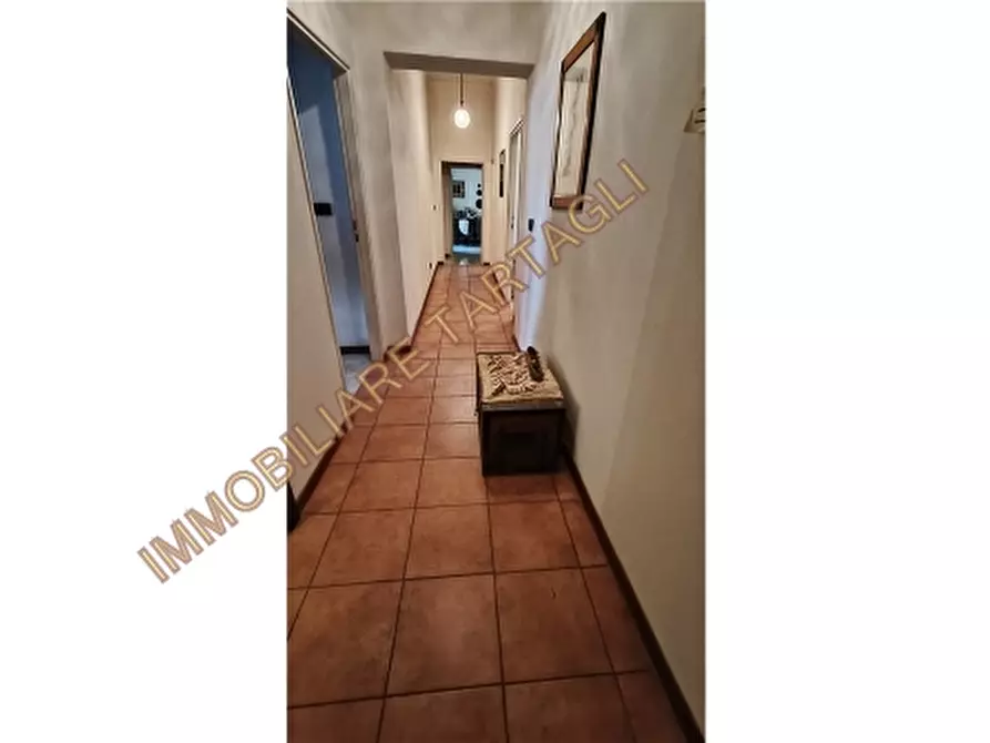 Immagine 10 di Appartamento in vendita  a Firenze