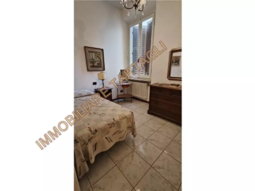 Immagine 11 di Appartamento in vendita  a Firenze