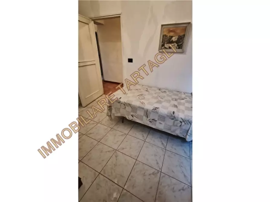 Immagine 12 di Appartamento in vendita  a Firenze