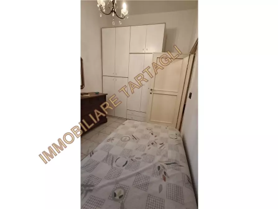 Immagine 13 di Appartamento in vendita  a Firenze