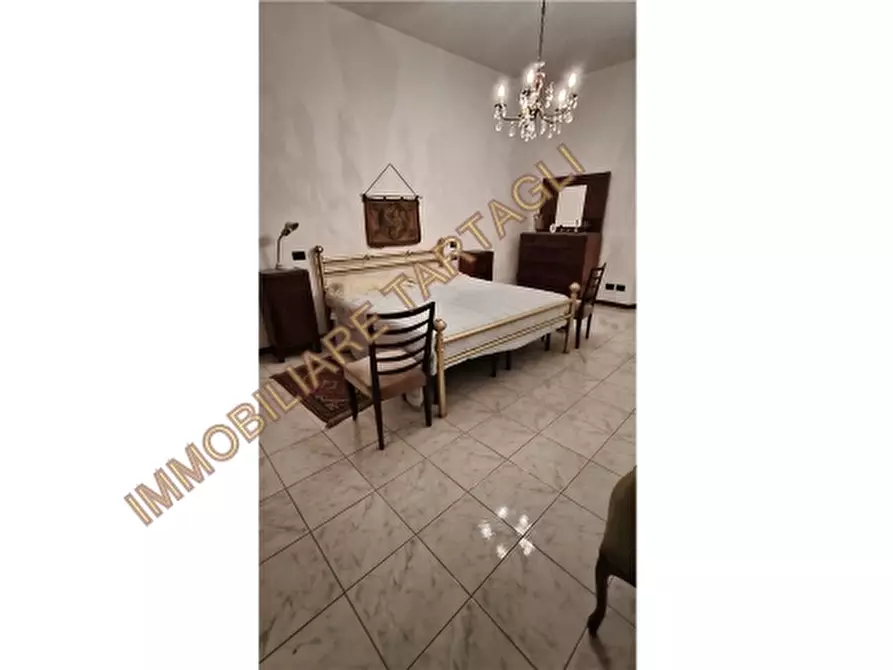 Immagine 18 di Appartamento in vendita  a Firenze