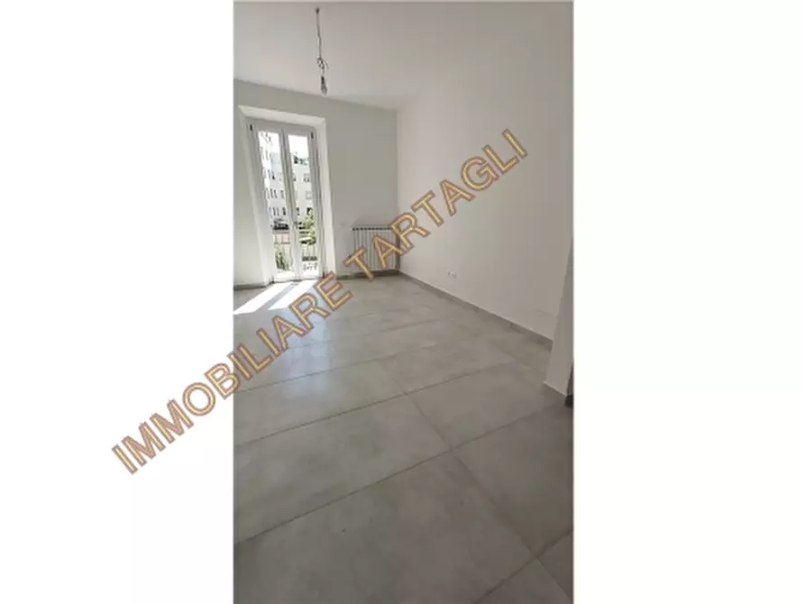 Immagine 9 di Appartamento in vendita  a Firenze