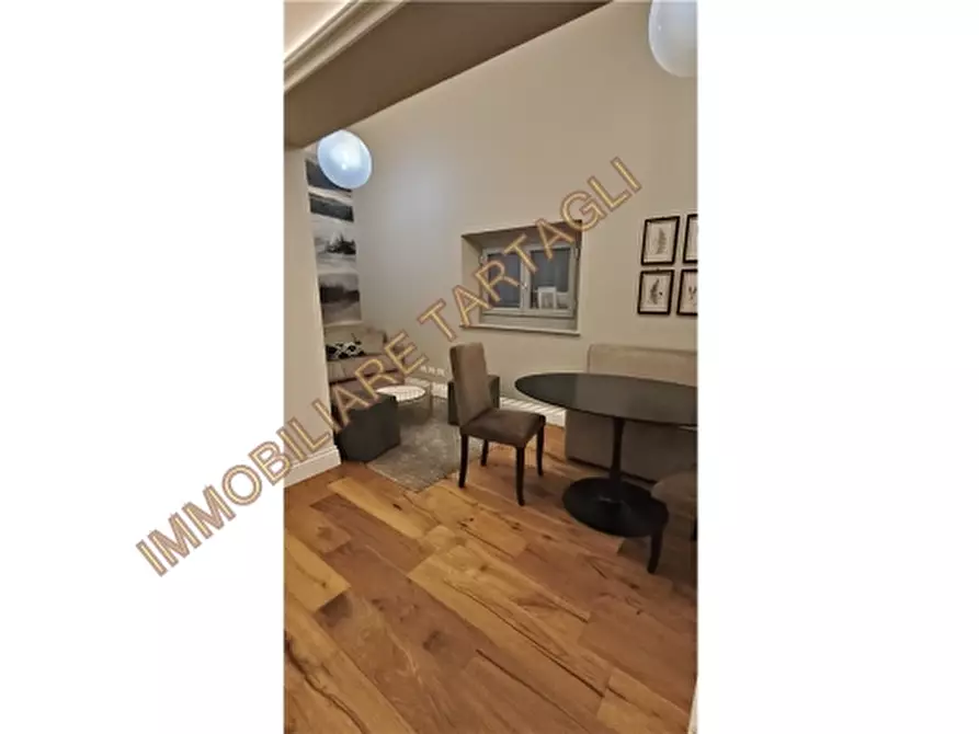 Immagine 5 di Appartamento in vendita  a Firenze