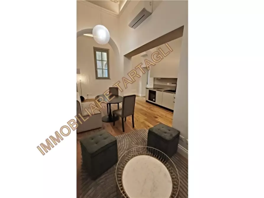 Immagine 6 di Appartamento in vendita  a Firenze