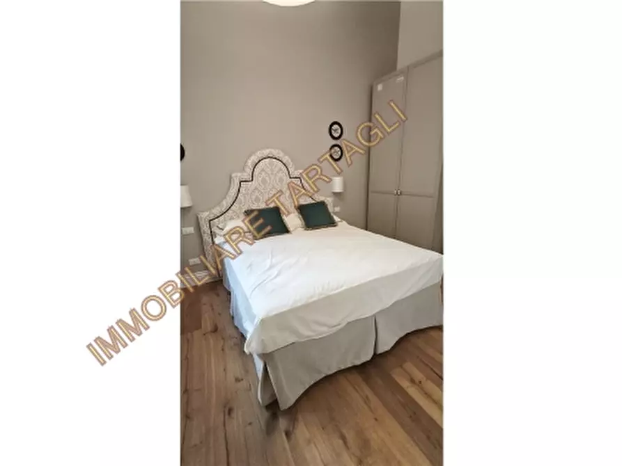 Immagine 10 di Appartamento in vendita  a Firenze