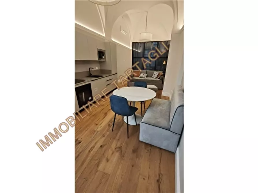 Immagine 3 di Appartamento in vendita  a Firenze