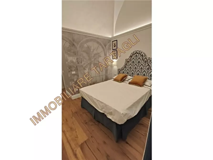 Immagine 5 di Appartamento in vendita  a Firenze