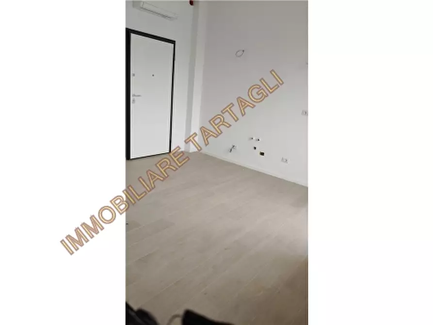 Immagine 4 di Appartamento in vendita  a Firenze