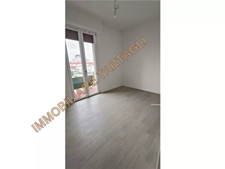 Immagine 8 di Appartamento in vendita  a Firenze