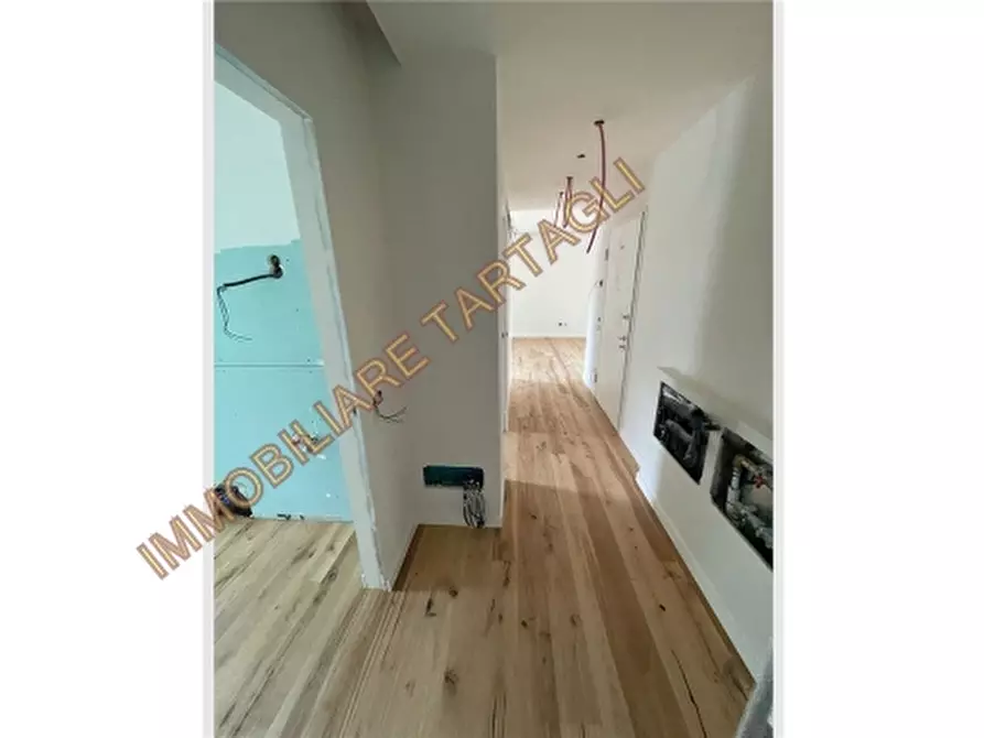 Immagine 4 di Appartamento in vendita  a Firenze