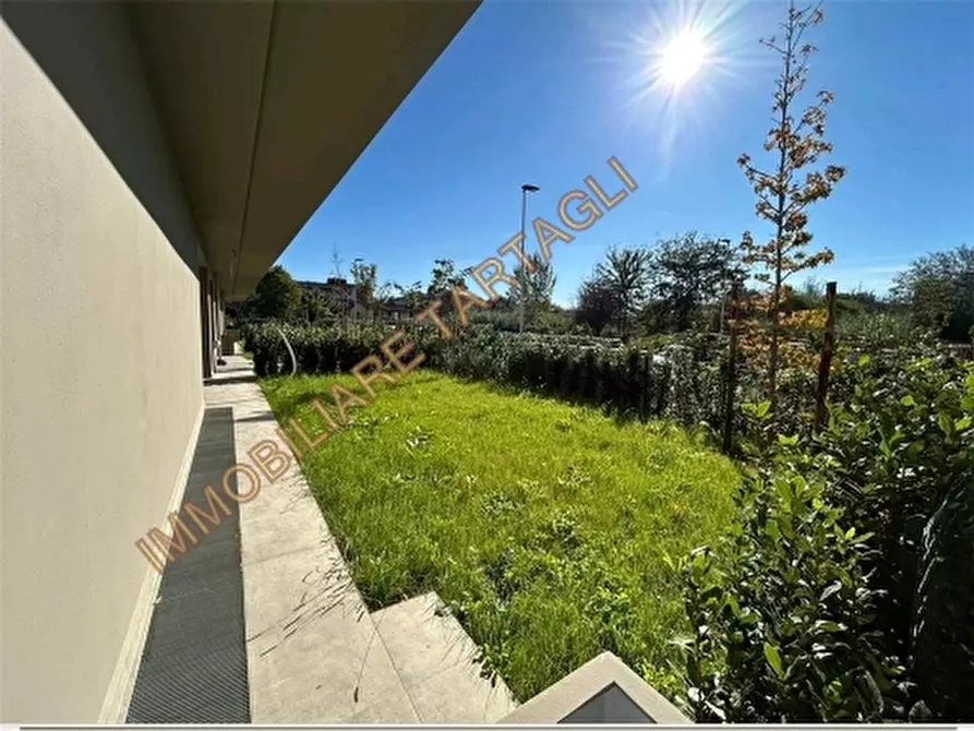 Immagine 7 di Appartamento in vendita  a Firenze