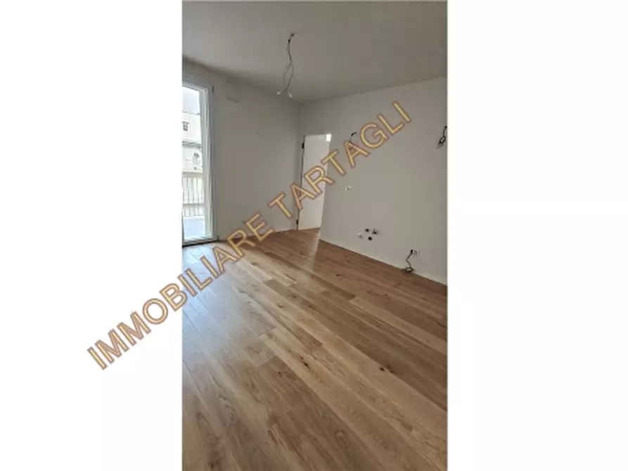 Immagine 4 di Appartamento in vendita  a Firenze