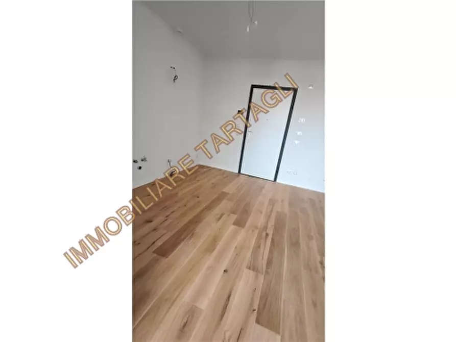 Immagine 5 di Appartamento in vendita  a Firenze