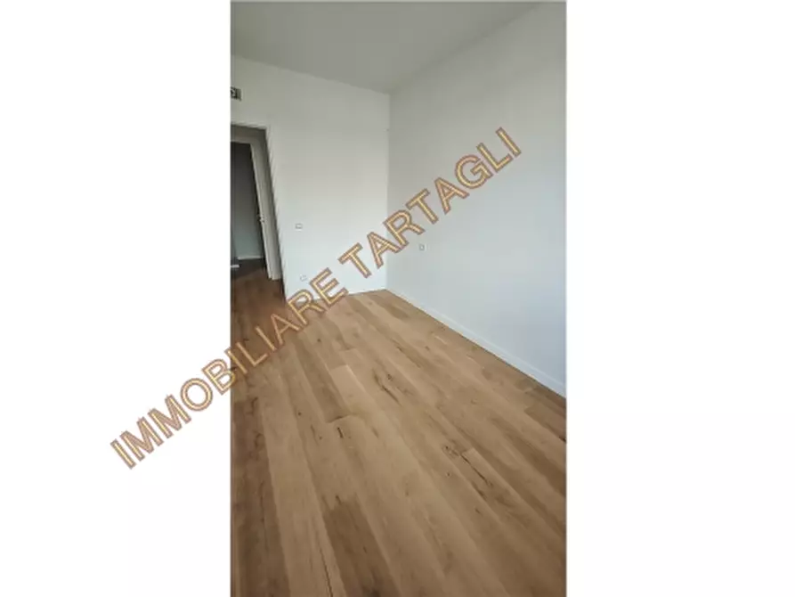 Immagine 14 di Appartamento in vendita  a Firenze