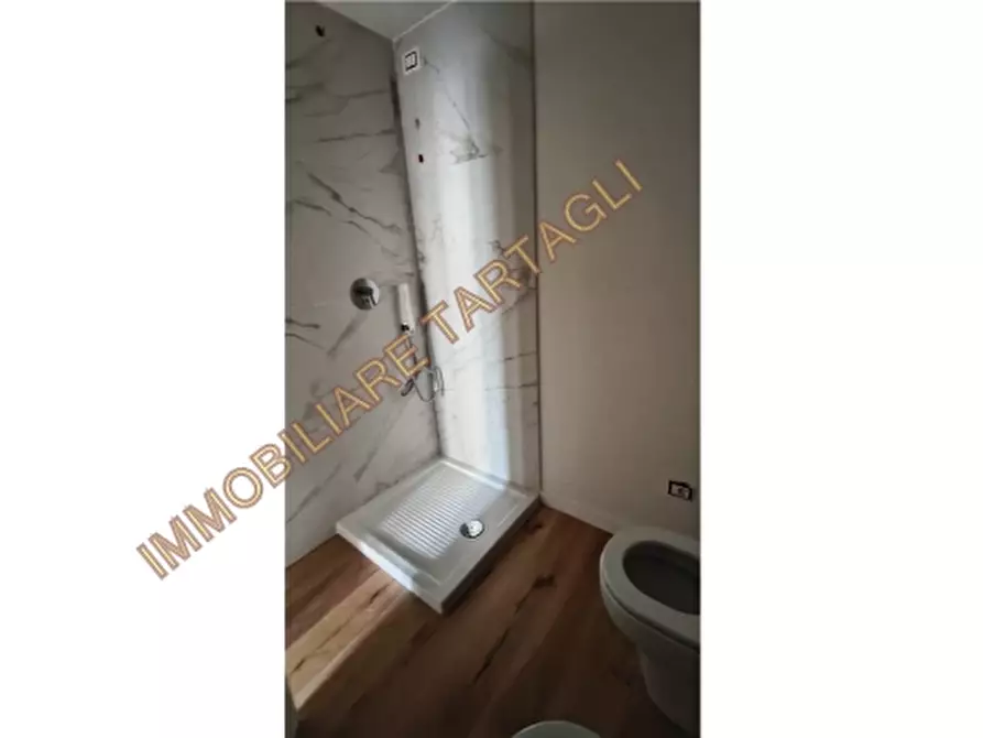 Immagine 20 di Appartamento in vendita  a Firenze