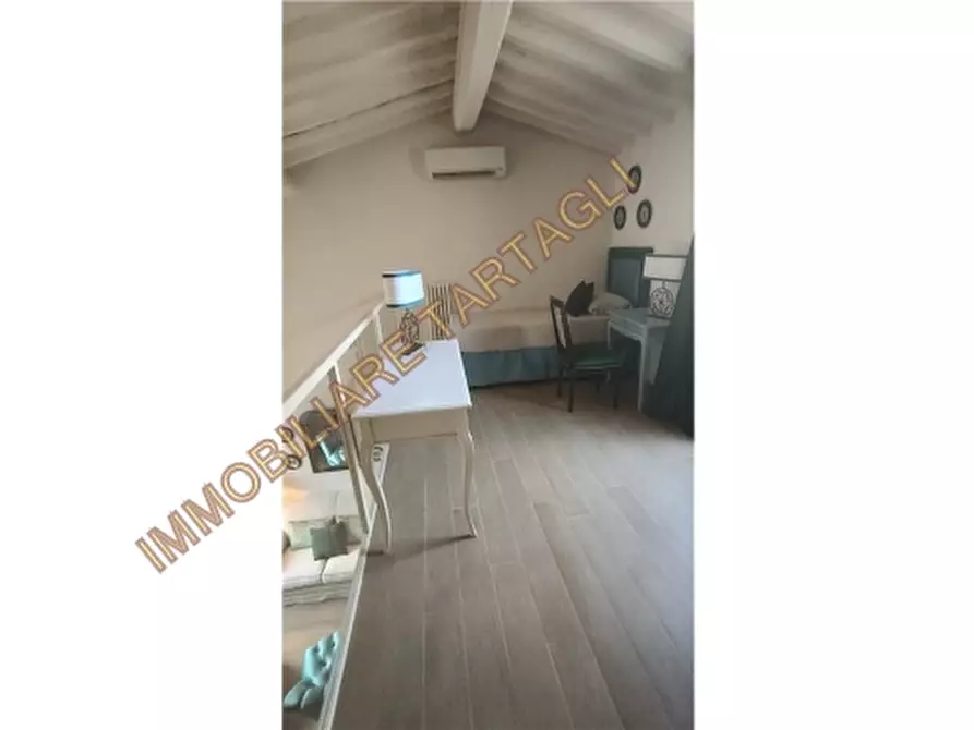 Immagine 10 di Appartamento in affitto  a Firenze