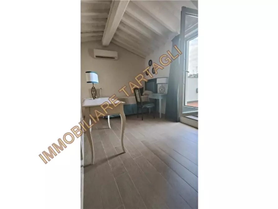 Immagine 11 di Appartamento in affitto  a Firenze