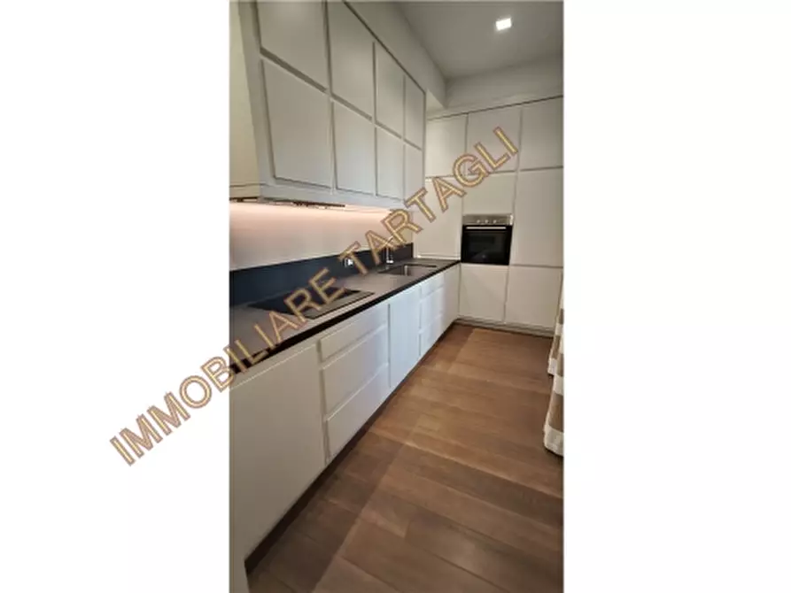 Immagine 5 di Appartamento in affitto  a Firenze