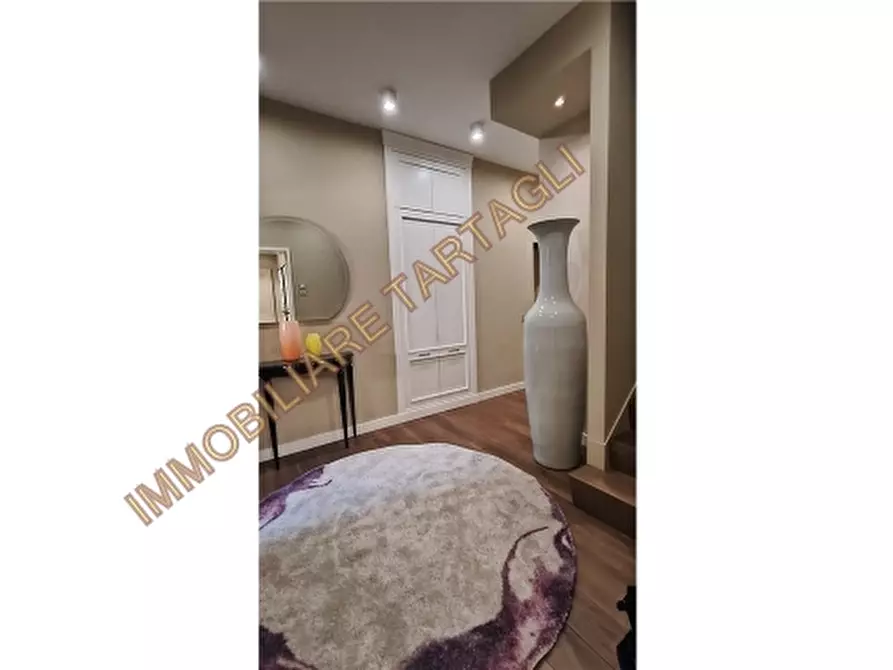 Immagine 9 di Appartamento in affitto  a Firenze