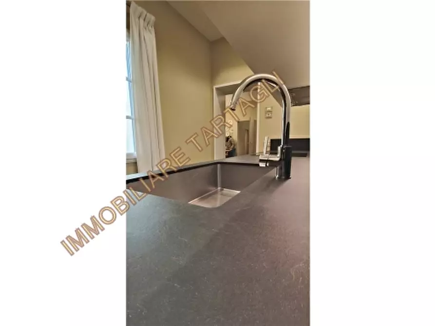 Immagine 27 di Appartamento in affitto  a Firenze