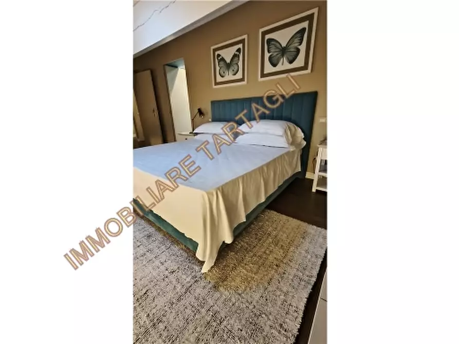 Immagine 46 di Appartamento in affitto  a Firenze