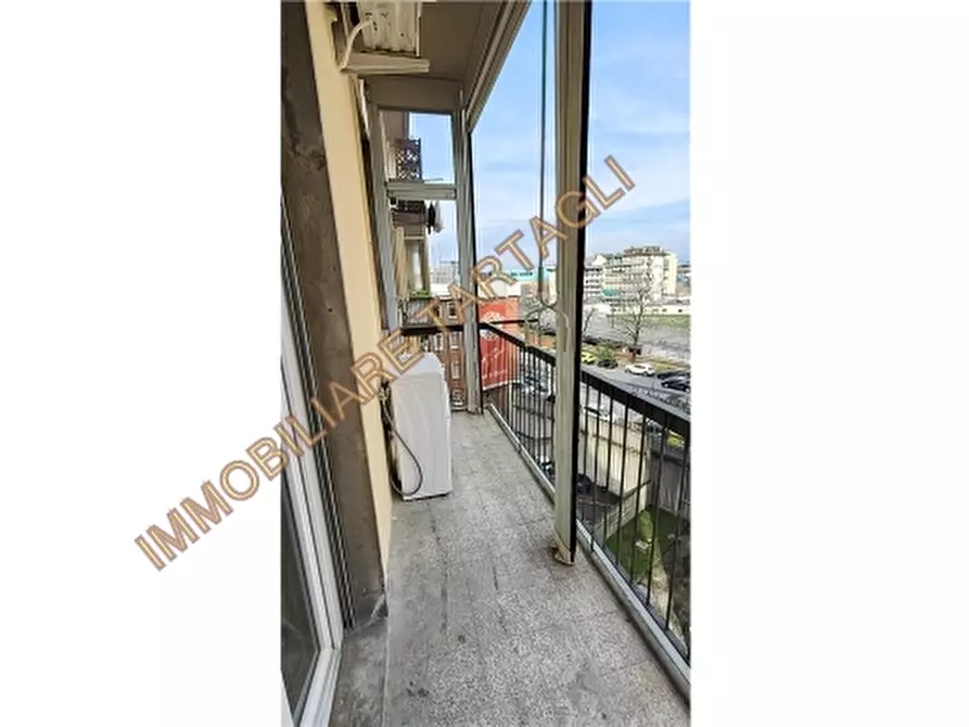 Immagine 14 di Appartamento in affitto  a Firenze