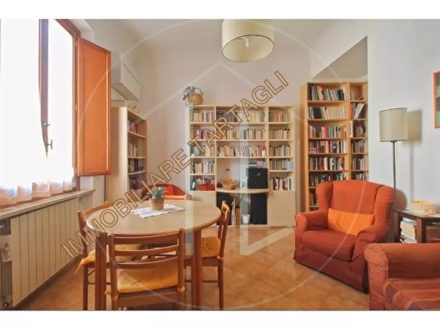 Immagine 3 di Appartamento in vendita  a Firenze