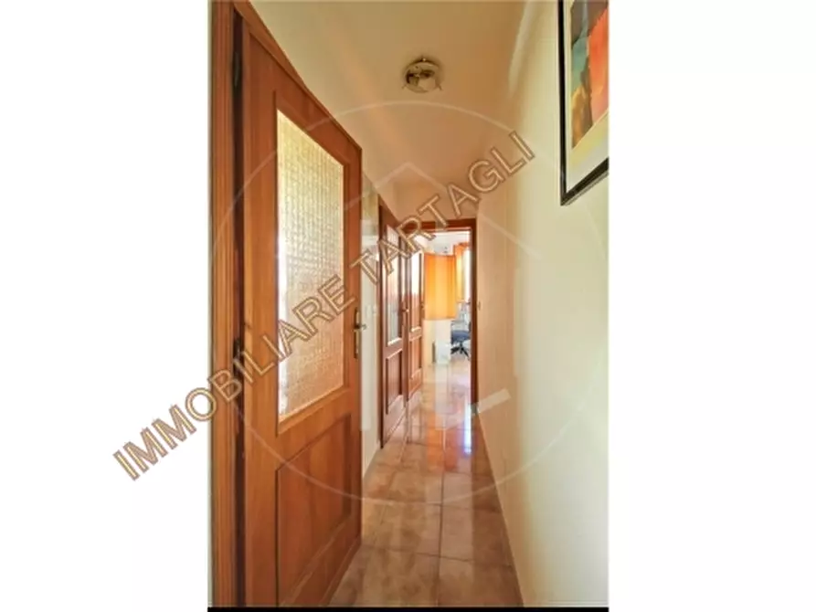 Immagine 16 di Appartamento in vendita  a Firenze