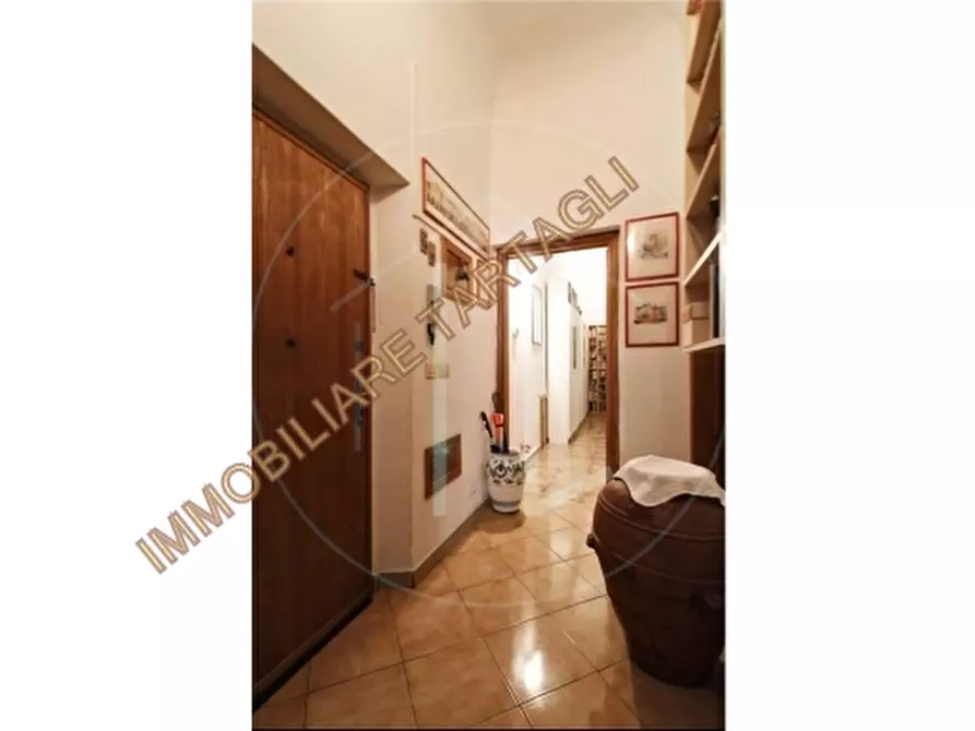 Immagine 22 di Appartamento in vendita  a Firenze