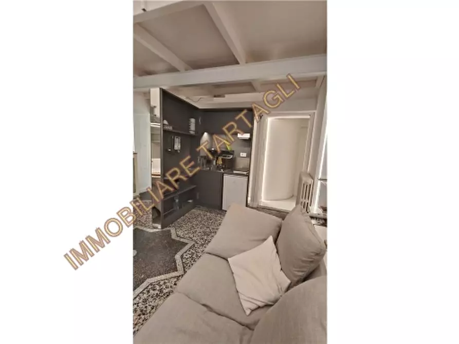 Immagine 4 di Appartamento in affitto  a Firenze