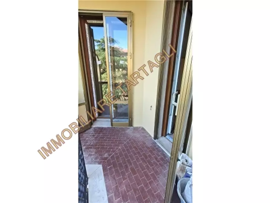 Immagine 16 di Appartamento in vendita  a Firenze