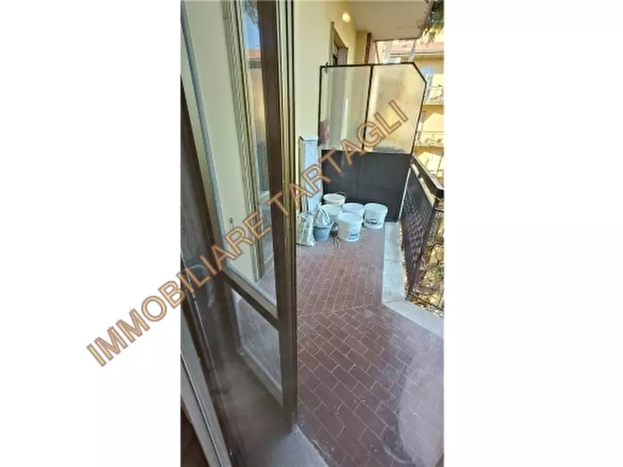 Immagine 17 di Appartamento in vendita  a Firenze