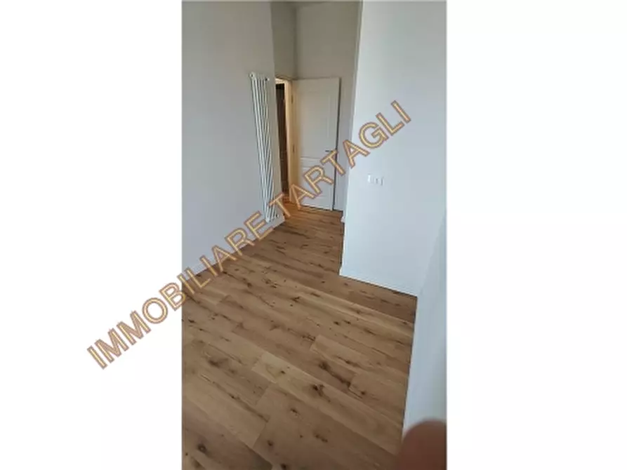 Immagine 6 di Appartamento in vendita  a Firenze
