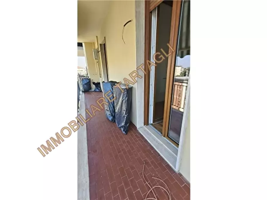 Immagine 12 di Appartamento in vendita  a Firenze