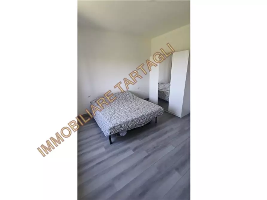 Immagine 11 di Appartamento in vendita  a Firenze