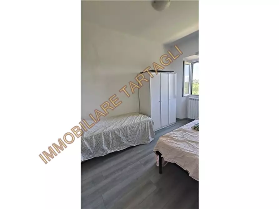 Immagine 13 di Appartamento in vendita  a Firenze