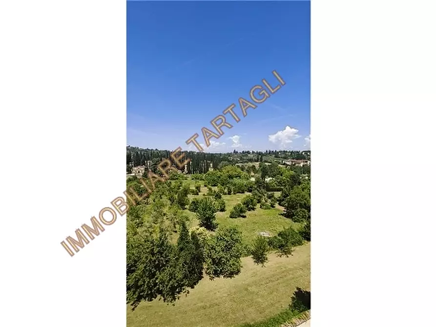 Immagine 19 di Appartamento in vendita  a Firenze