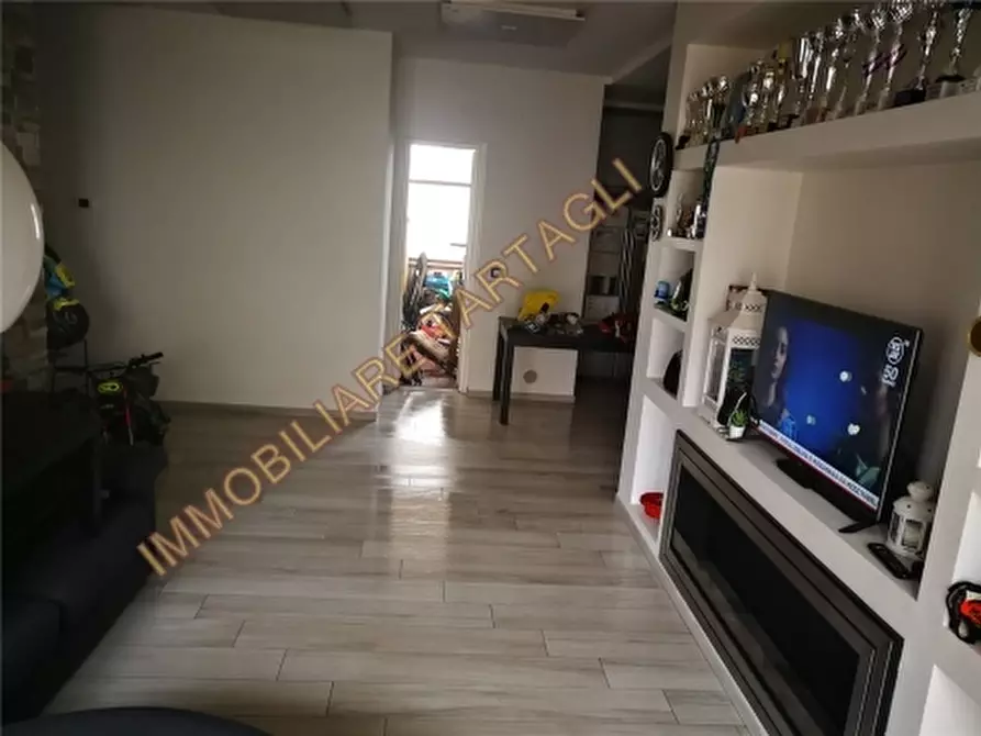 Immagine 3 di Appartamento in vendita  a Reggello