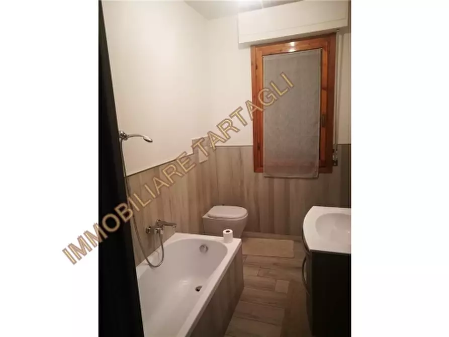 Immagine 11 di Appartamento in vendita  a Reggello