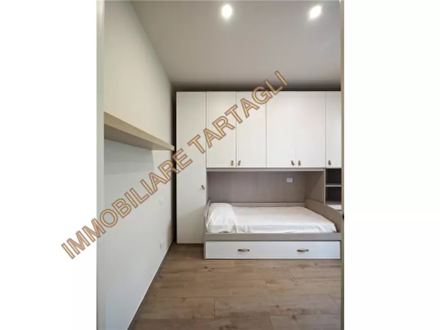 Immagine 10 di Appartamento in affitto  a Firenze