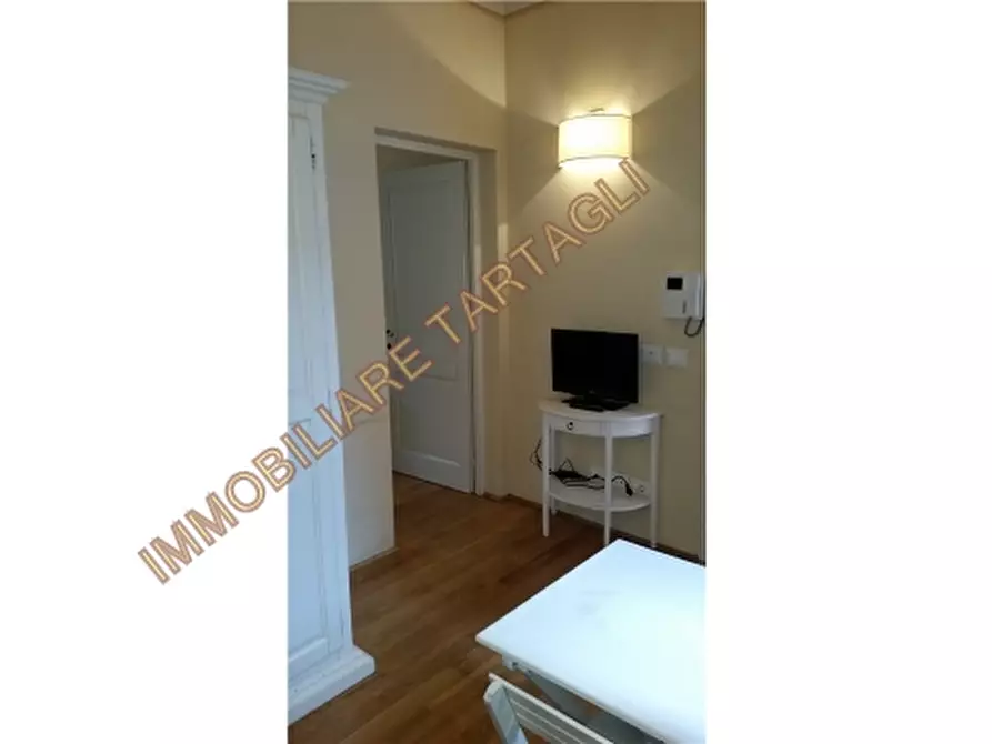 Immagine 5 di Appartamento in affitto  a Firenze