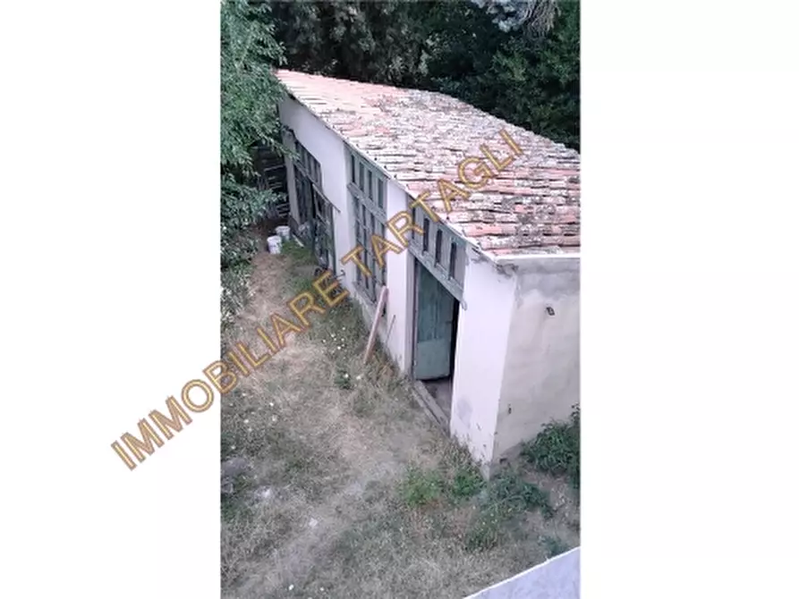 Immagine 3 di Villa in vendita  a Firenze