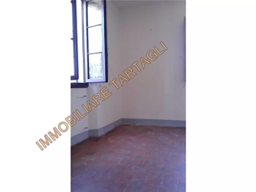 Immagine 10 di Villa in vendita  a Firenze