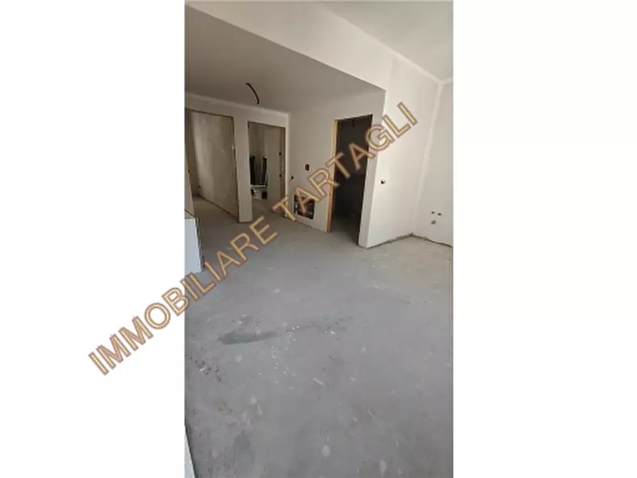 Immagine 4 di Villa in vendita  a Firenze