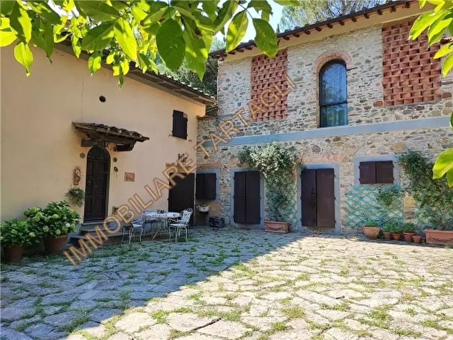 Immagine 23 di Rustico / casale in vendita  a Greve In Chianti