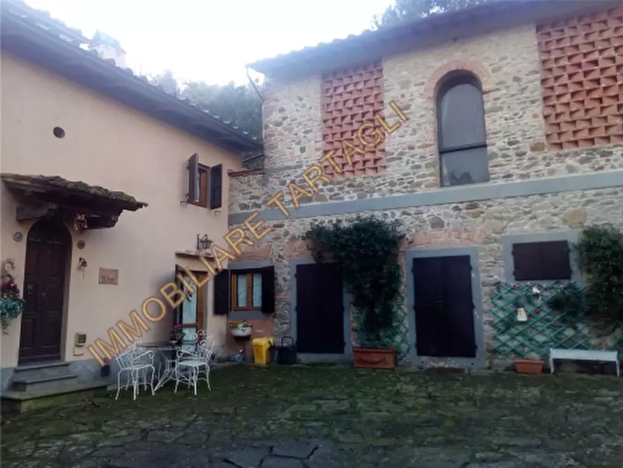 Immagine 25 di Rustico / casale in vendita  a Greve In Chianti