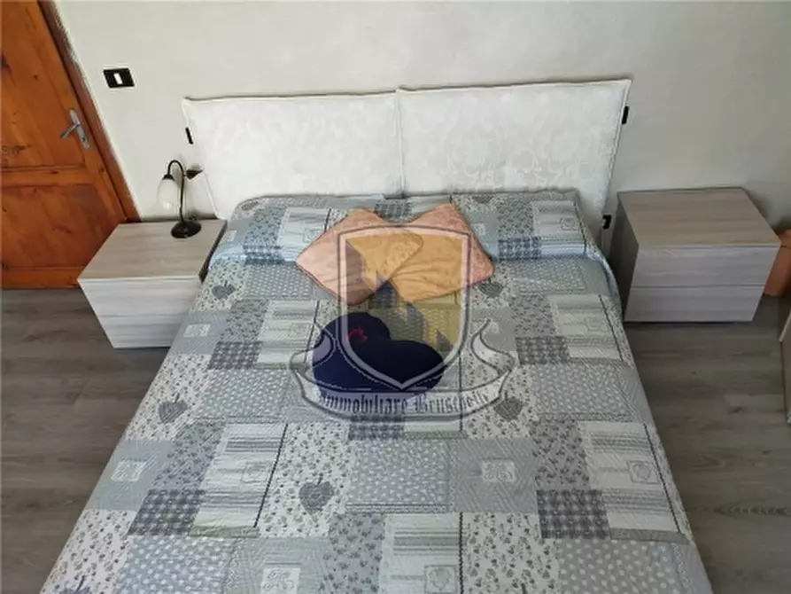 Immagine 5 di Appartamento in vendita  a Monticiano