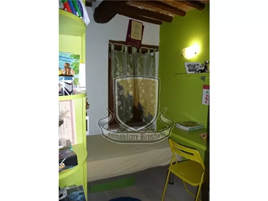 Immagine 16 di Appartamento in vendita  a Sovicille