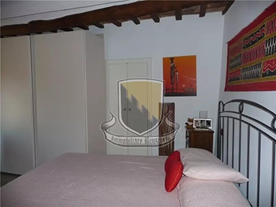 Immagine 17 di Appartamento in vendita  a Sovicille