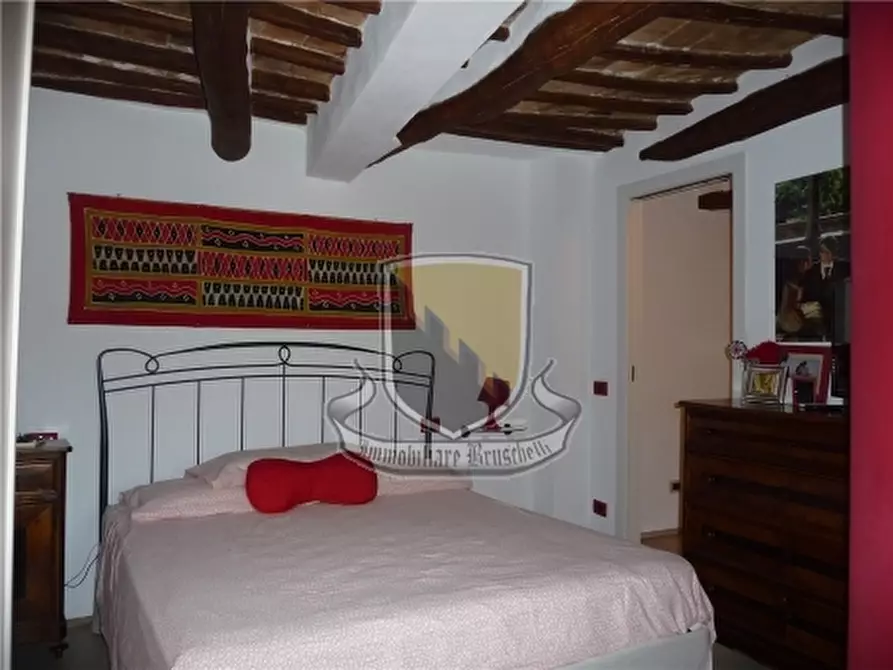 Immagine 18 di Appartamento in vendita  a Sovicille